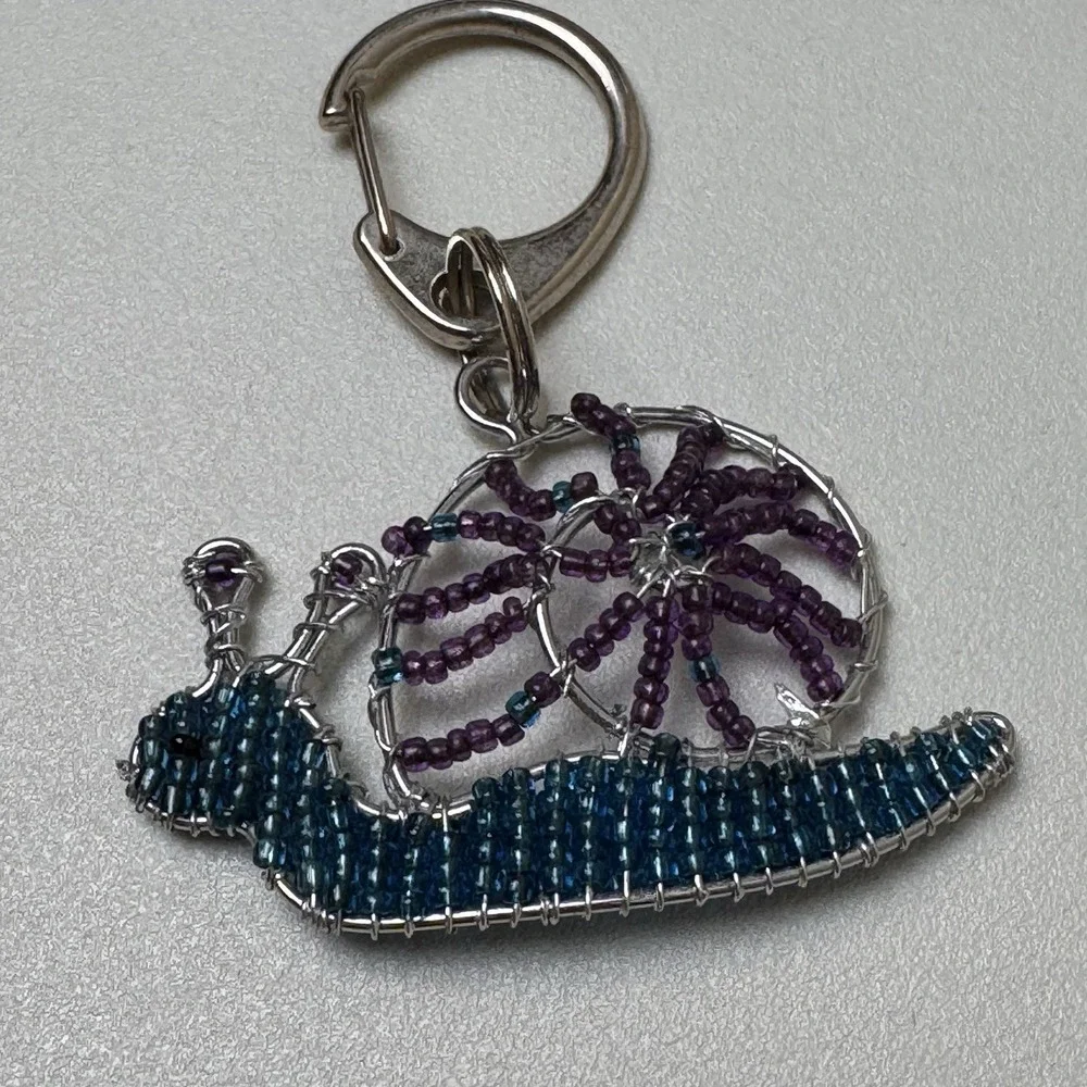 Handmade Beaded Snail Keychain Purse‎ Charm Blue Purple Wire Wrapped Art